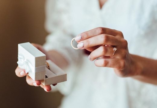 wedding-rings-2025-01-08-23-31-50-utc